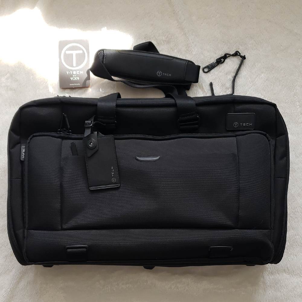 Tumi Tech Garment Bag Tri-Fold Carry-On Bag black
